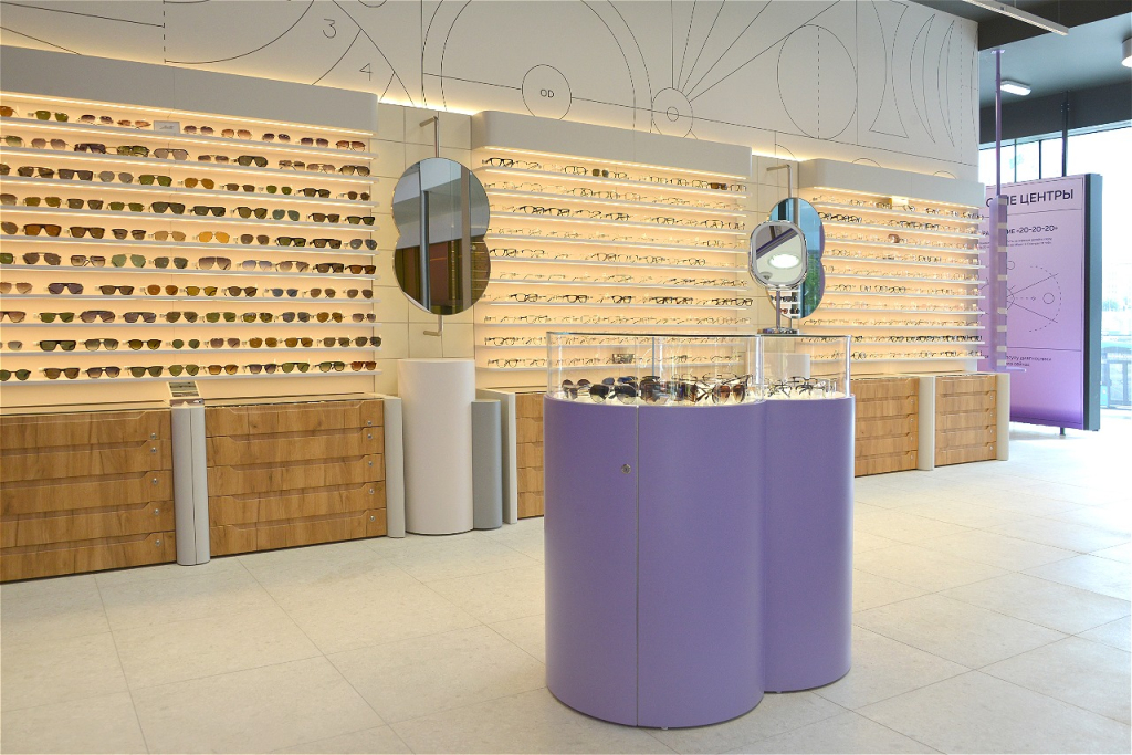 Салон оптики Европейский.jpg